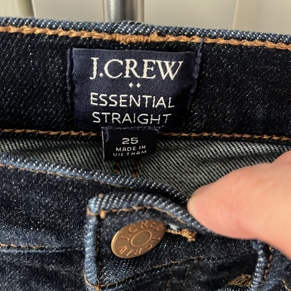 🎉 BOGO! 2/$12! J. Crew Essential Straight Jeans - Picture 2 of 7